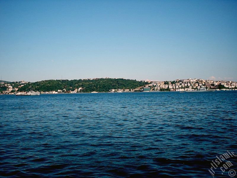 View of Uskudar coast from a park at Besiktas shore in Istanbul city of Turkey.
